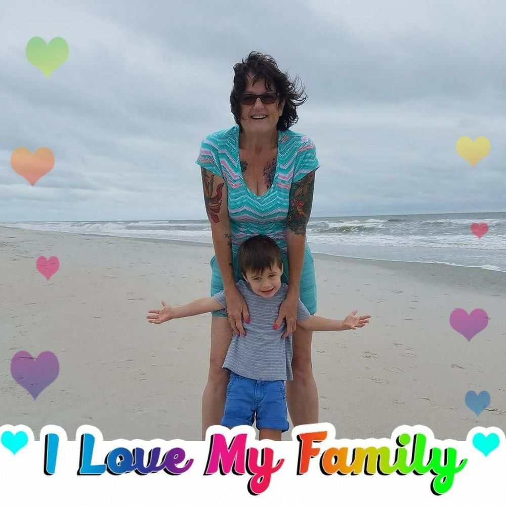 Meet your Posher, Elizabeth